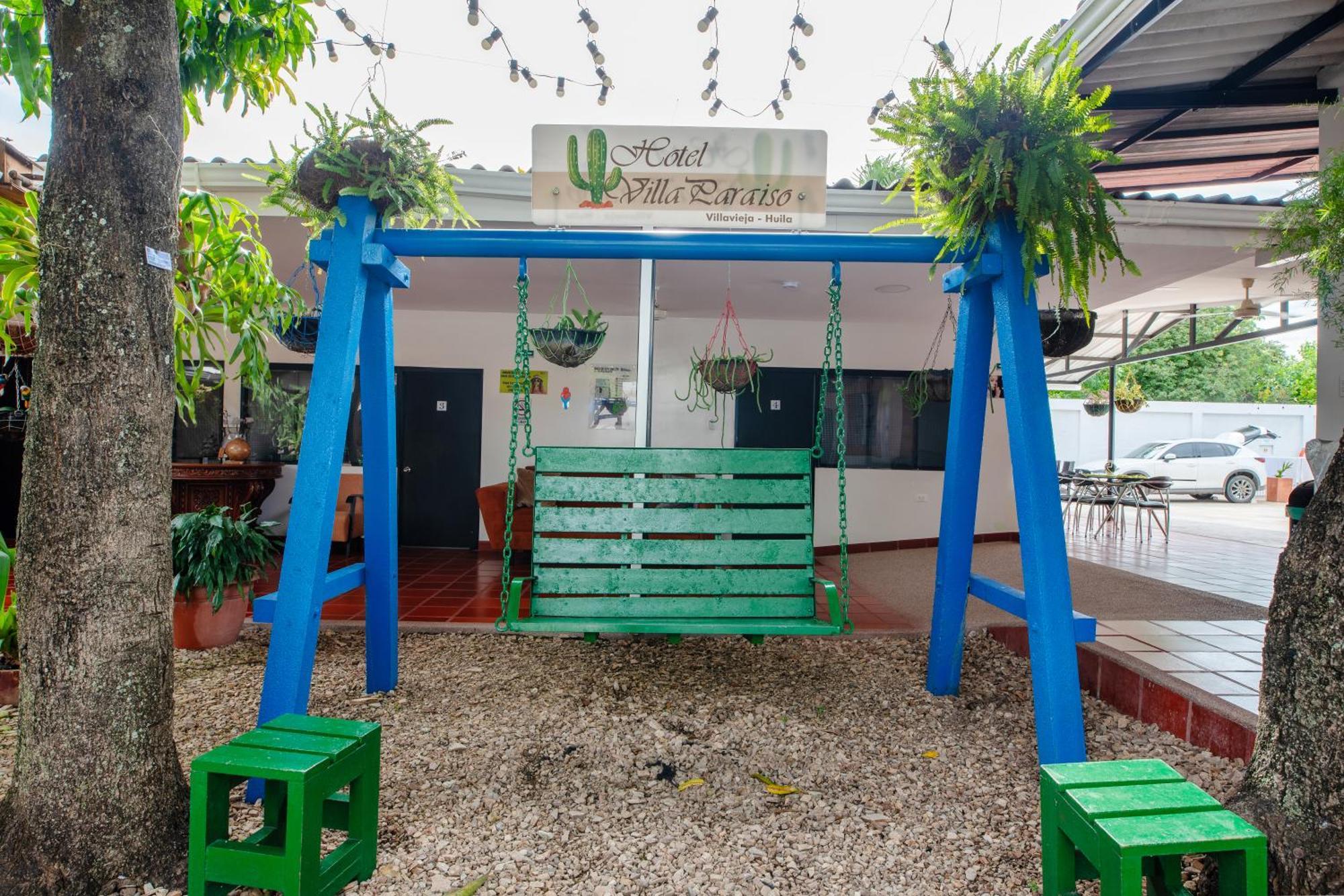 Hotel Villa Paraiso Villavieja Luaran gambar